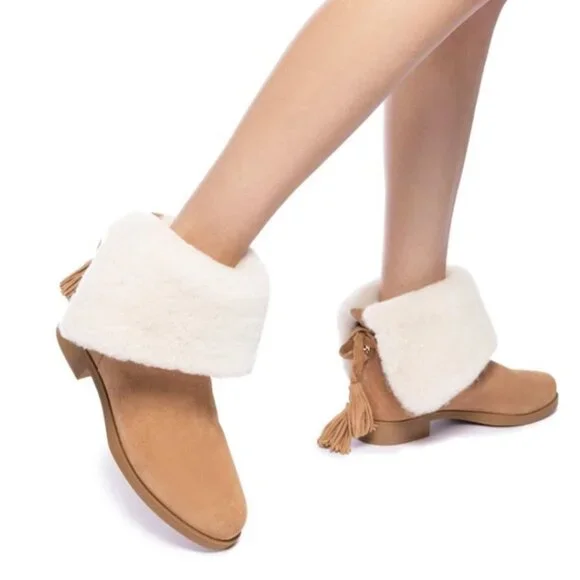 Larroude Suede Bootie "NEW" - Picture 15 of 16